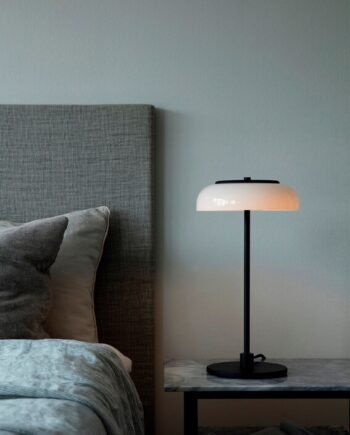 Blossi Bordlampe Sort Opal