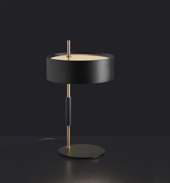 1953 243 Bordlampe Satin Guld Sort
