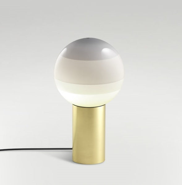 Dipping Light Bordlampe Fra Marset Messing Hvid