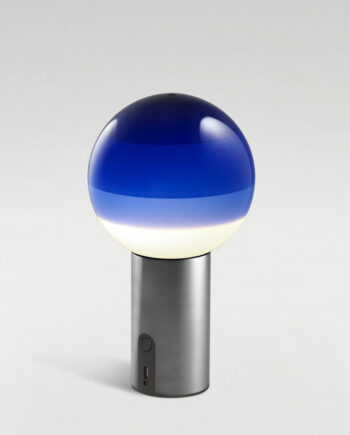 Dipping Light Transportabel Bordlampe Fra Marset Grafit Blå