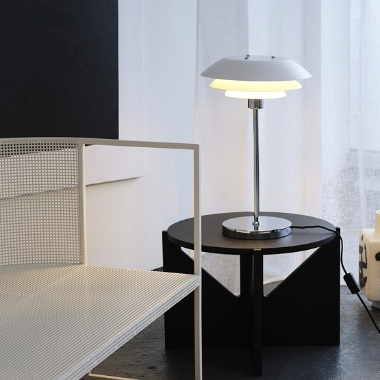 Dl31 Bordlampe Hvid