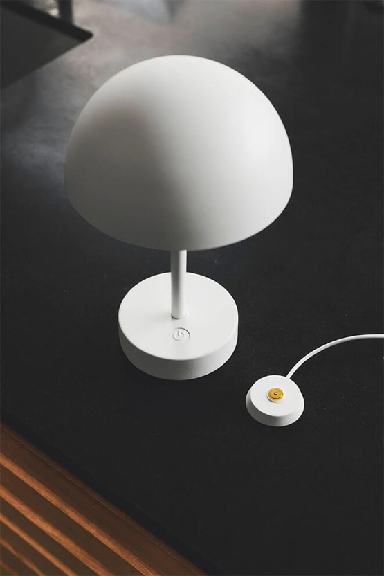 Ellen Batterilampe Bordlampe Hvid