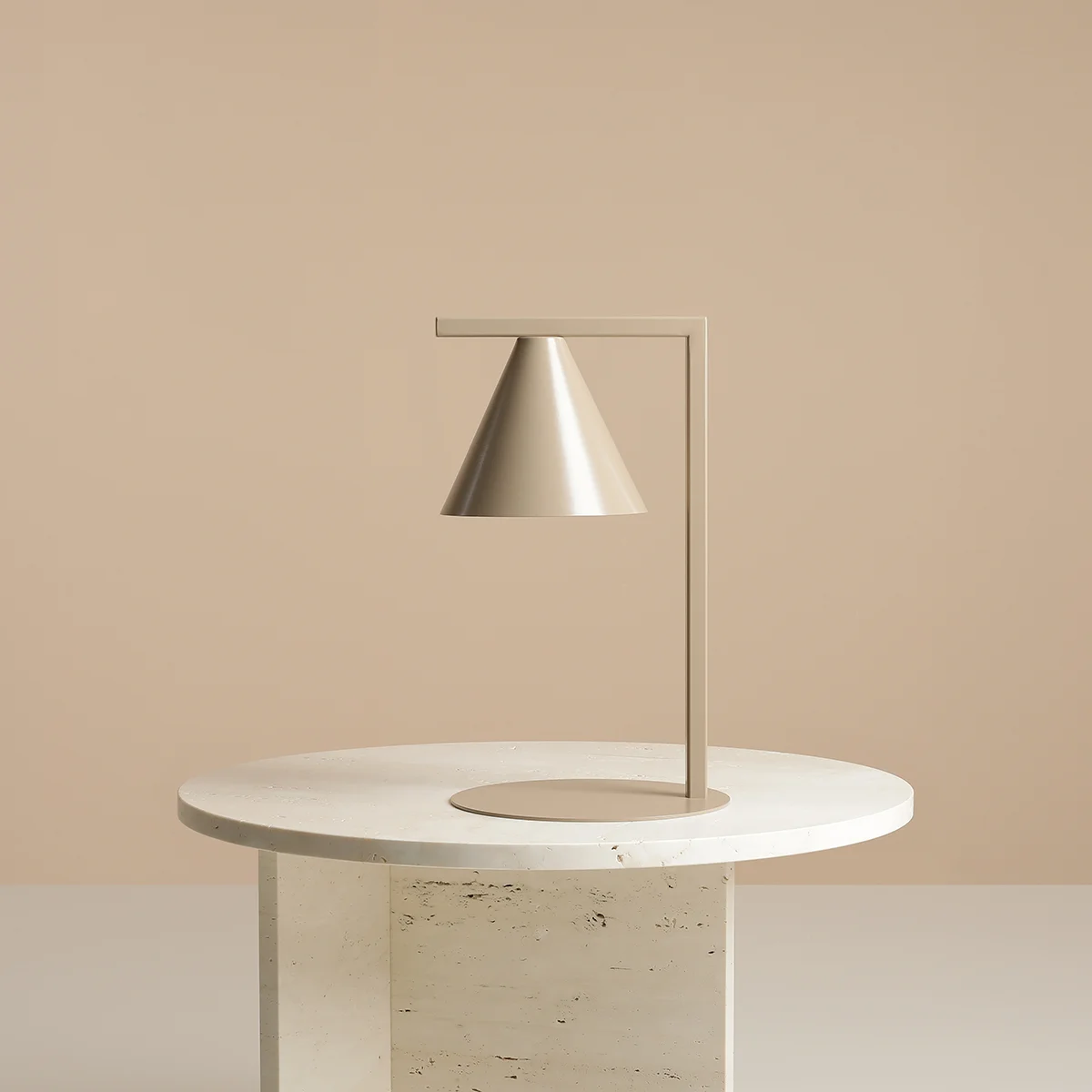Frigg Bordlampe Beige Metal