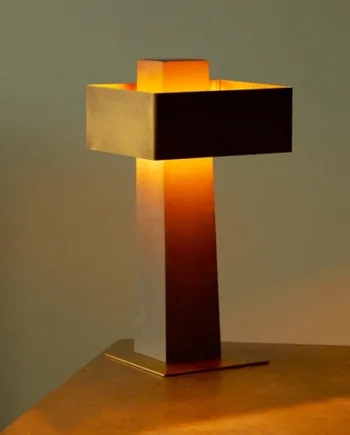 Iota Bordlampe Messing