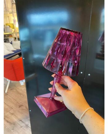 Kartell Battery Bordlampe Plum Udstillingsmodel : Erling Christensen Møbler