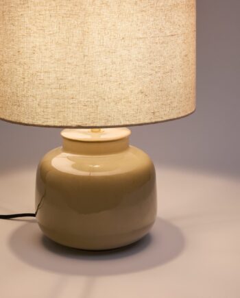 Kave Home Tay Bordlampe Grøn Keramik Beige Linned