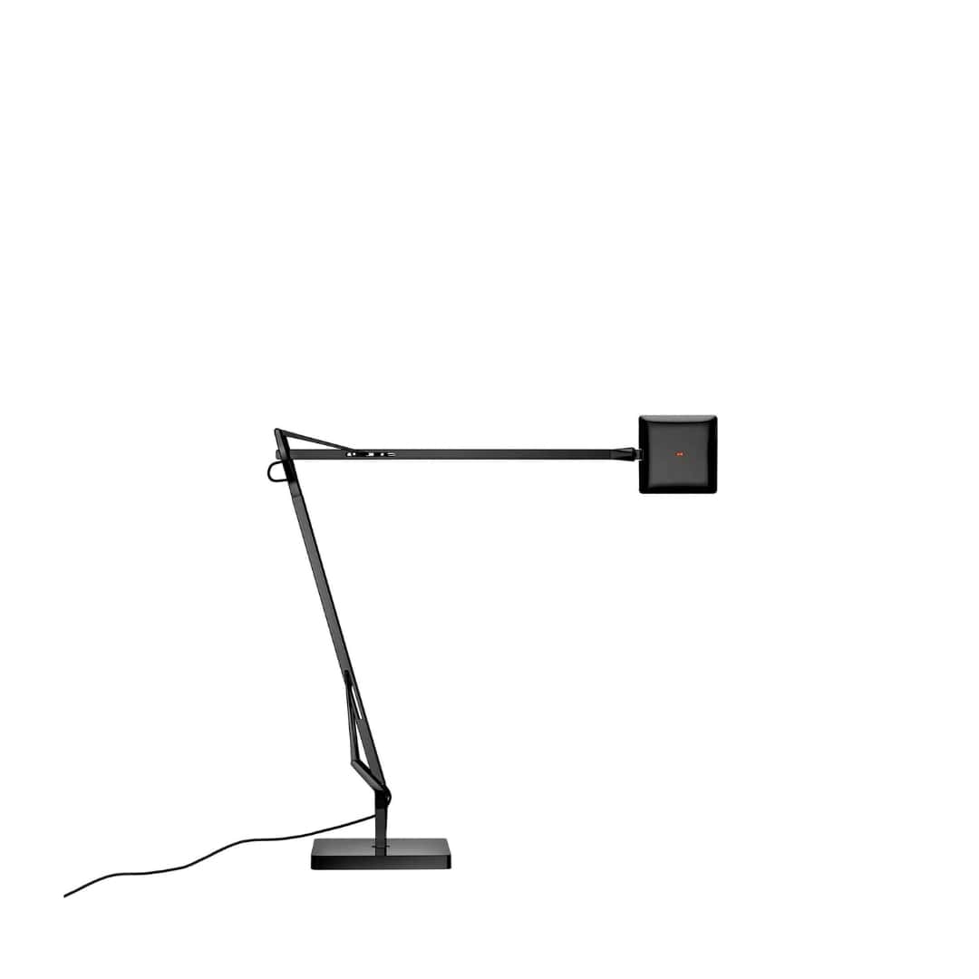 Kelvin Edge Base Bordlampe Sort Flos