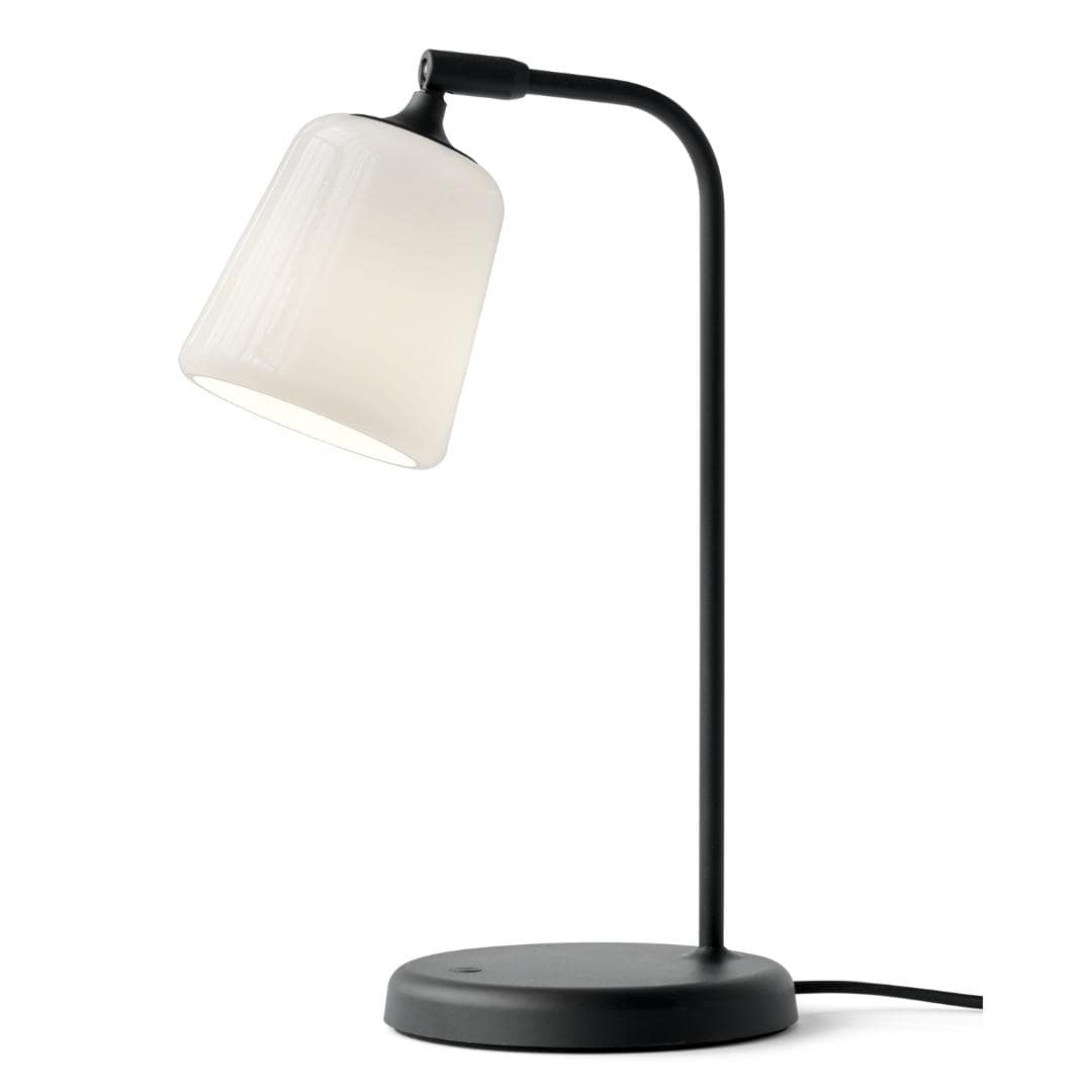Material Bordlampe Opal Glas New Works