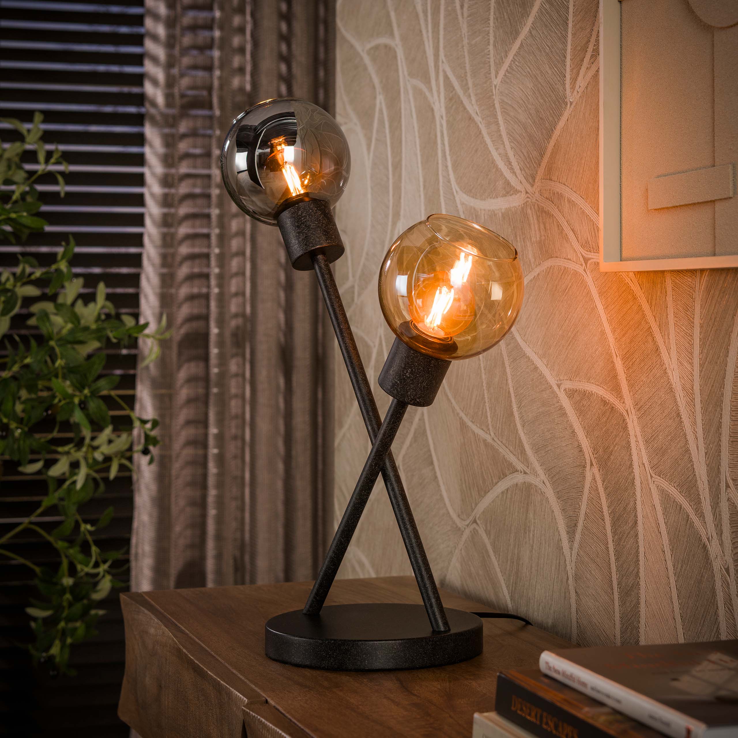 Maxus Bordlampe Med Forskellige Glaskupler Levering Uden Pære
