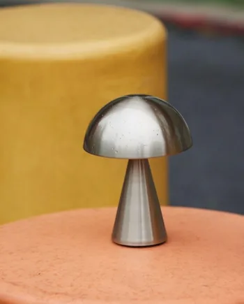 Mush Portable Bordlampe Batterilampe Nikkel