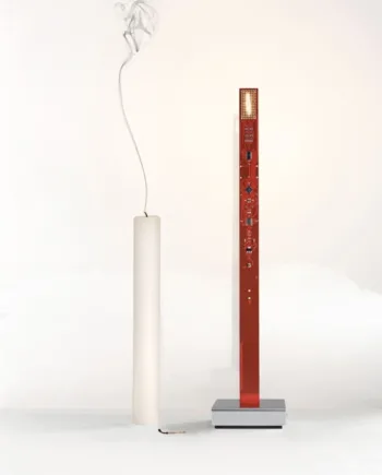 New Flame Bordlampe Rød