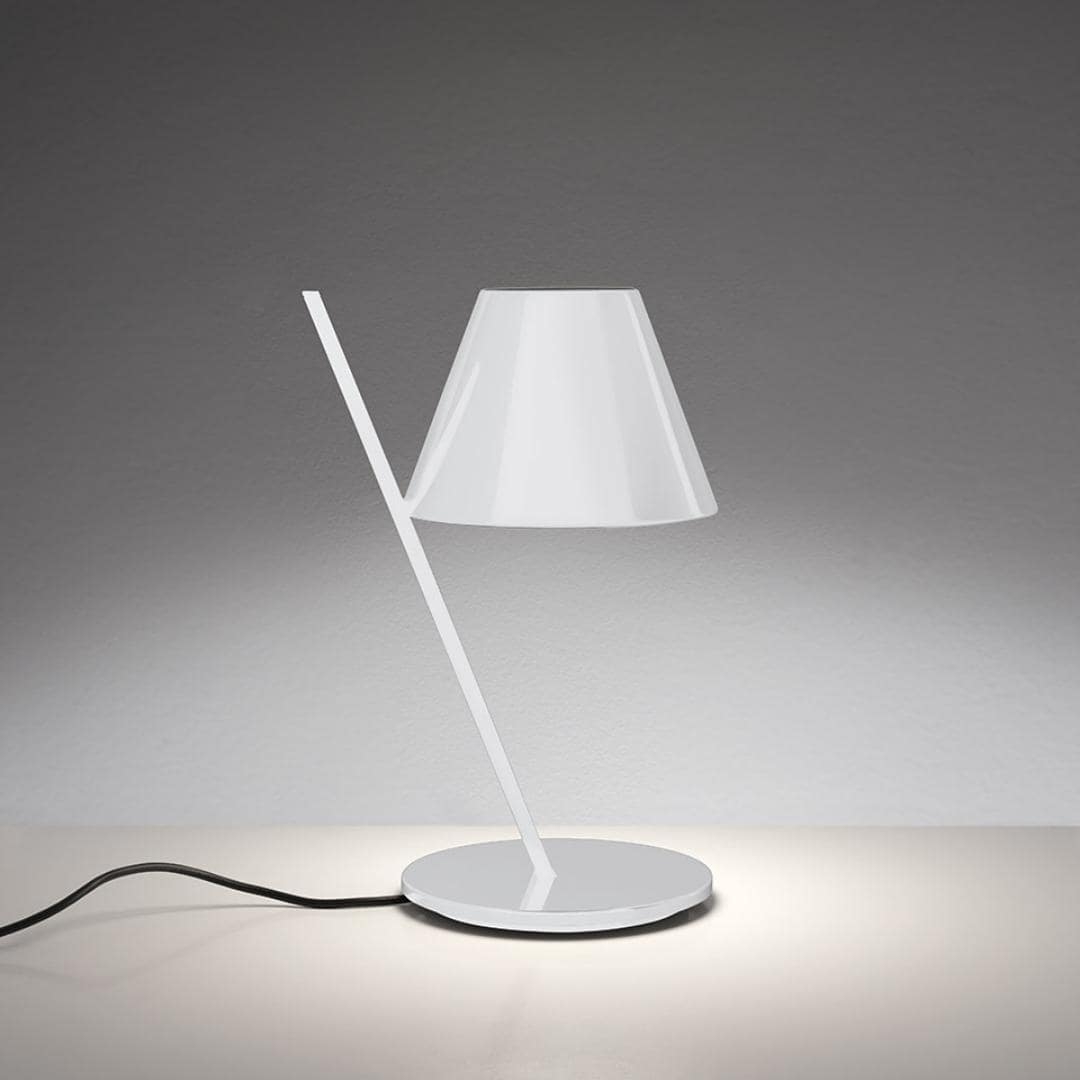 Petite Bordlampe Hvid Hvid Artemide