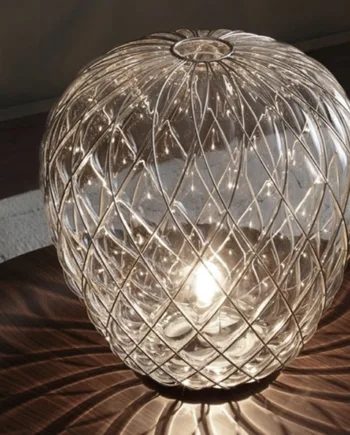 Pinecone Bordlampe Stor ø50 Klar Chrome