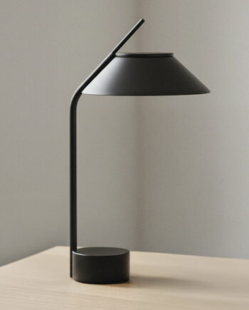 Stelton Vinkel Led Bordlampe