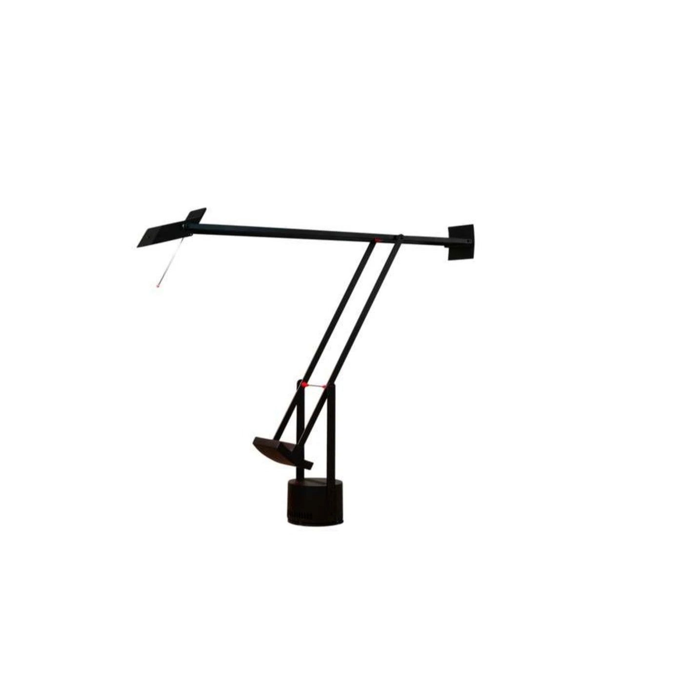 Tizio Bordlampe Artemide