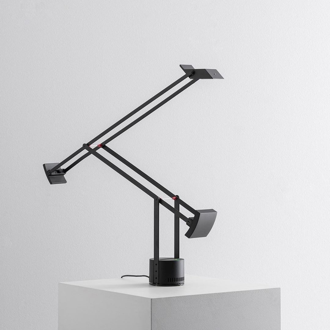 Tizio Bordlampe Led Sort Artemide