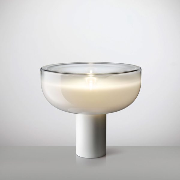 Aella Mini Bordlampe Fra Leucos Støvet Hvid Mat Hvid