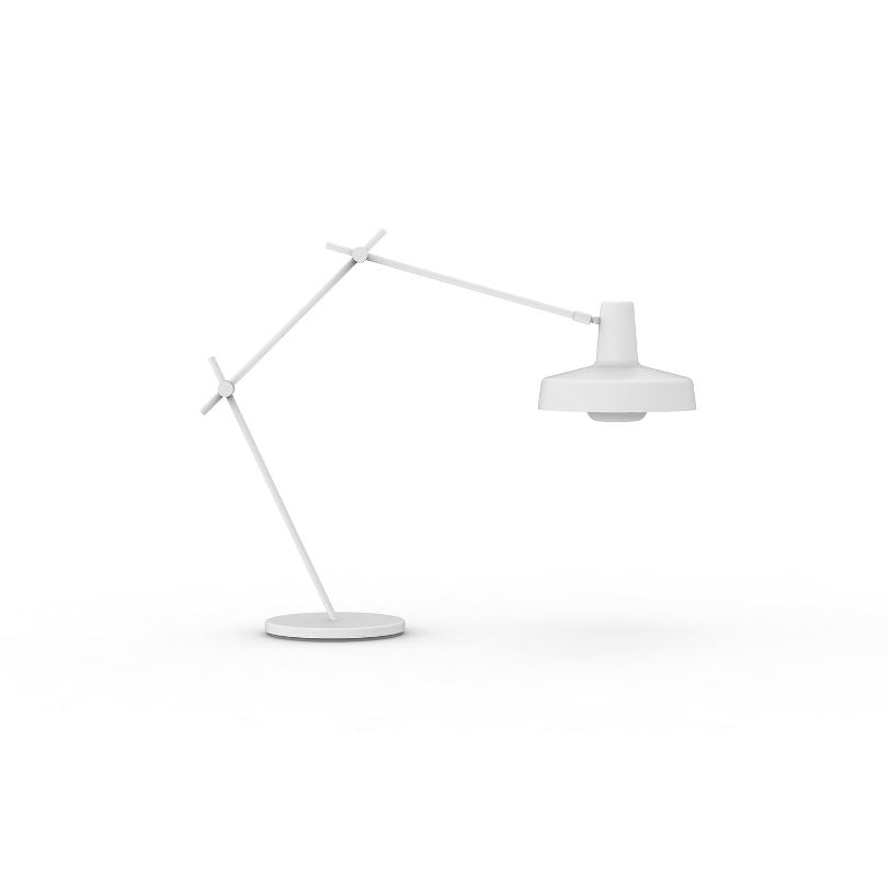 Arigato Bordlampe Fra Grupa Products Hvid