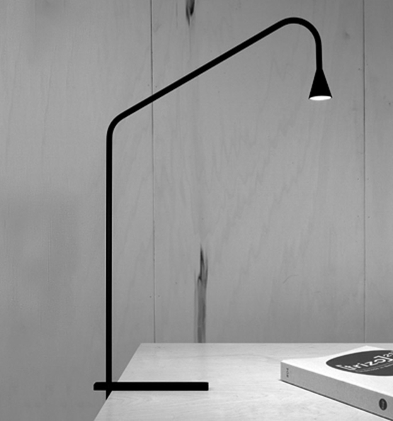 Austere Bordlampe Sort