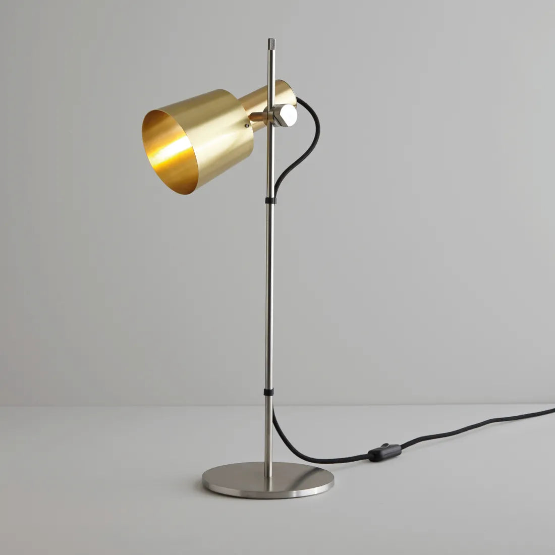 Chester Bordlampe Original Btc Børstet Messing