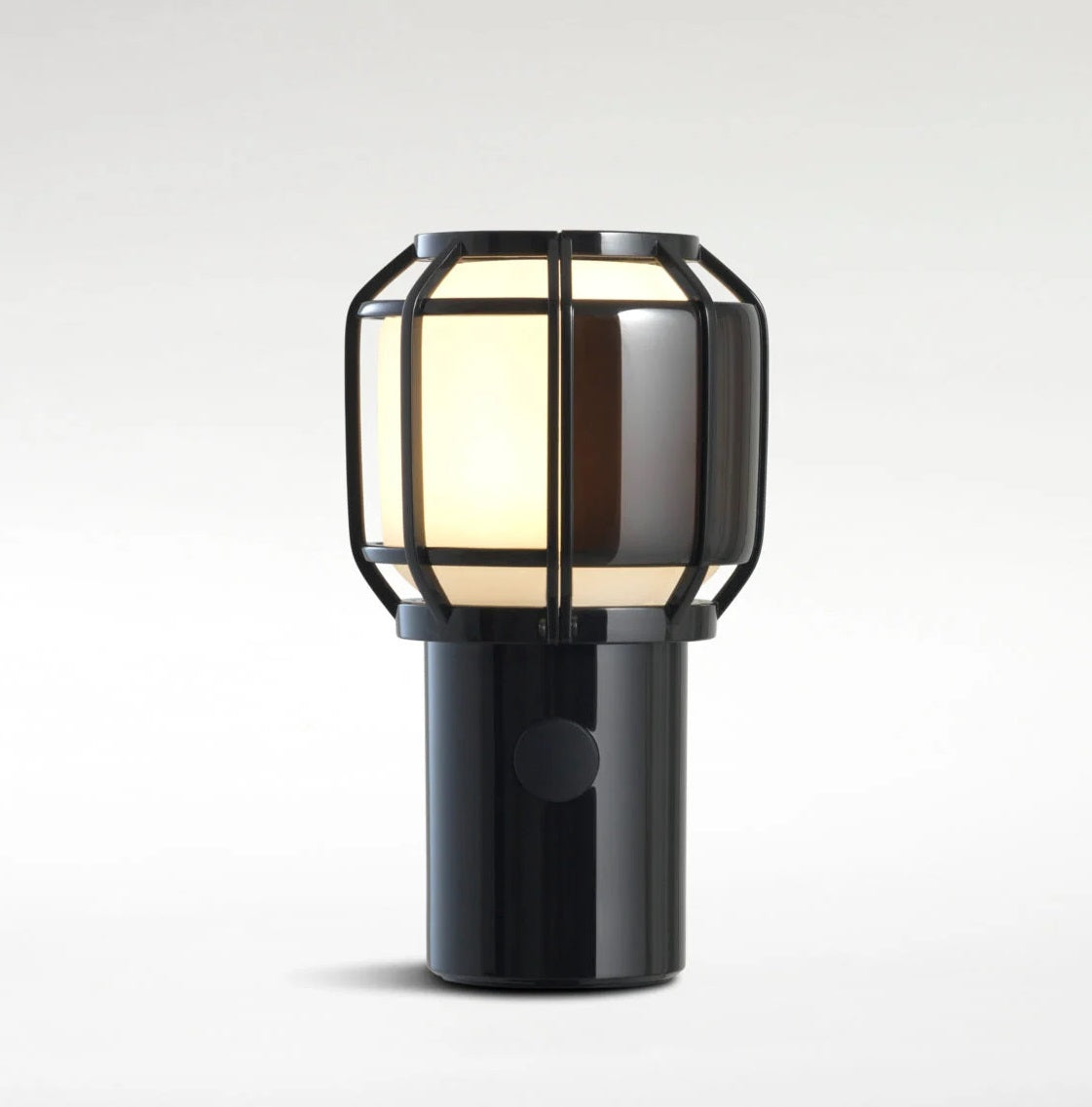 Chispa Portable Bordlampe Fra Marset Sort
