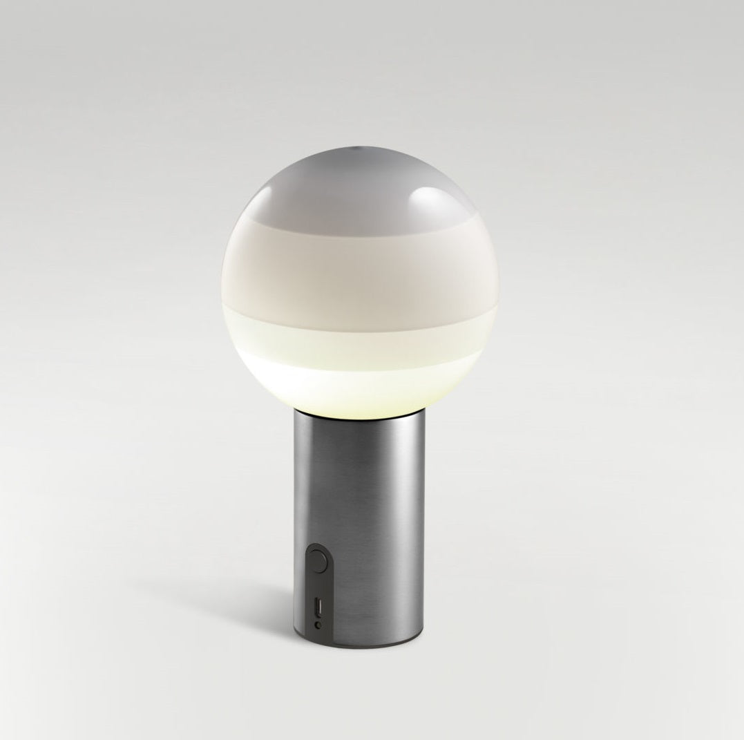Dipping Light Transportabel Bordlampe Fra Marset Grafit Off White