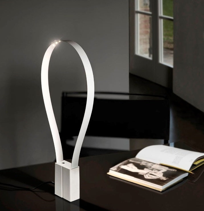 Fluida Bordlampe Fra Martinelli Luce