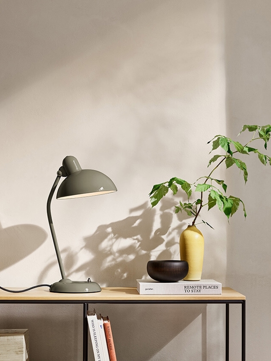 Kaiser Idell 6556 Bordlampe Olive Green