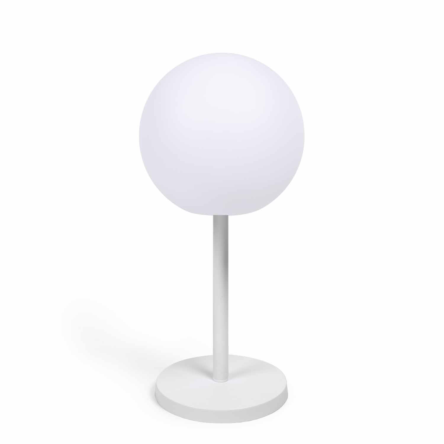Kave Home Dinesh Bordlampe Ledningsfri Hvid Polyethylen Hvid Stål ø30