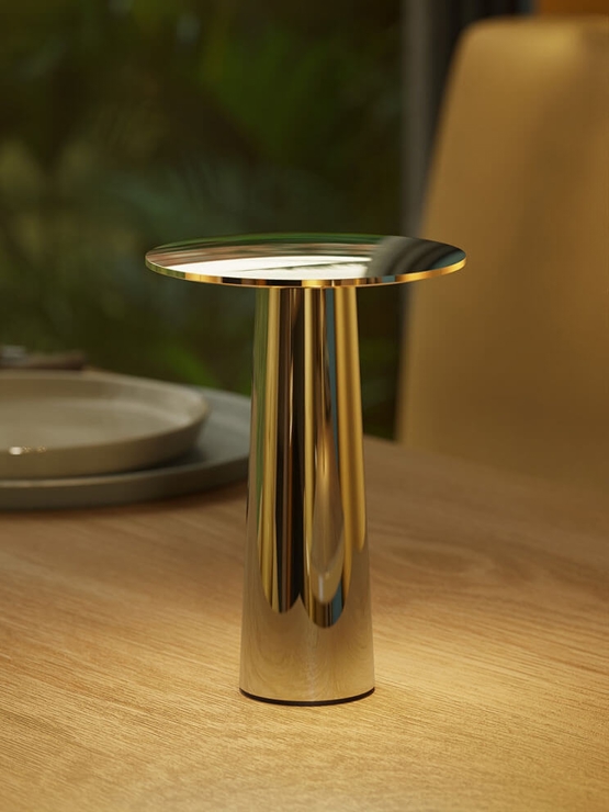 Lix Mini Batterilampe Bordlampe Messing