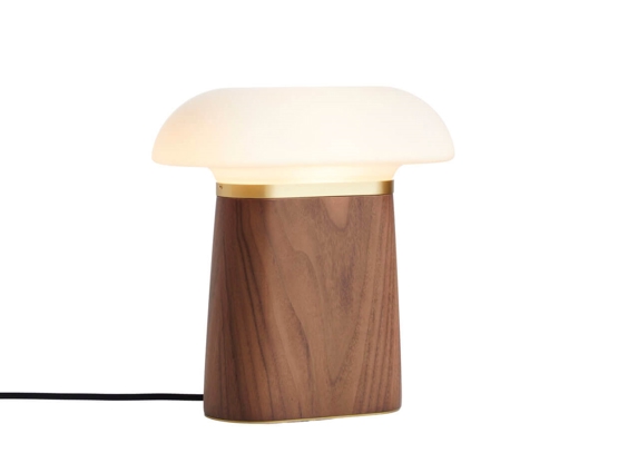 Nova Bordlampe Valnød