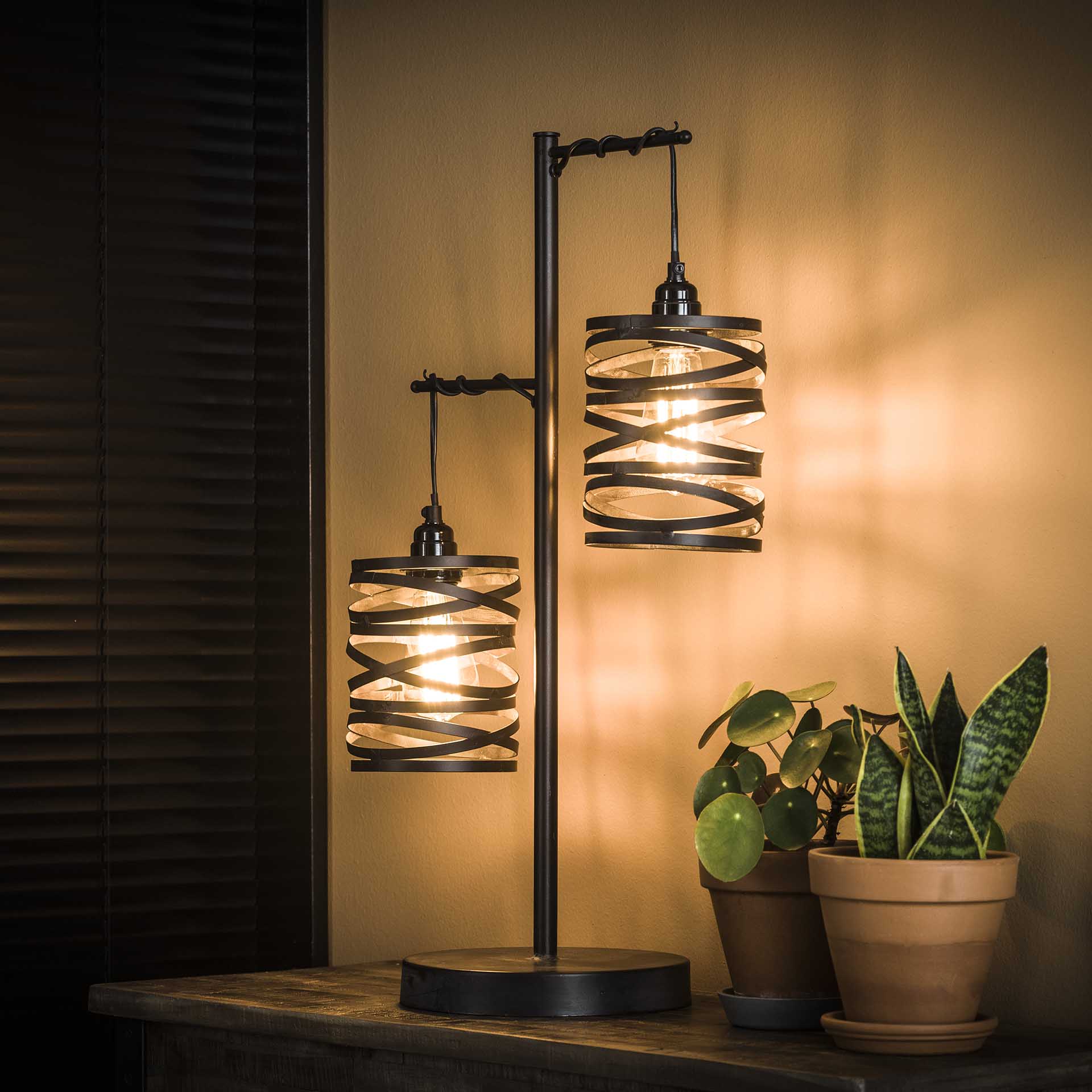 Spindel Bordlampe Med Skærme Levering Uden Pære