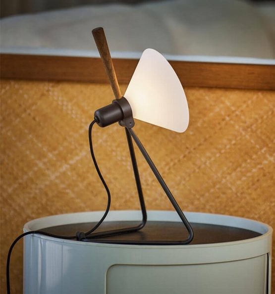Spot Bordlampe Væglampe Sort Røget